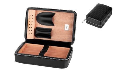 920003 Хумидор для 4-х сигар, дорожный, нат. кожа, 20x13,5x7,5см фото